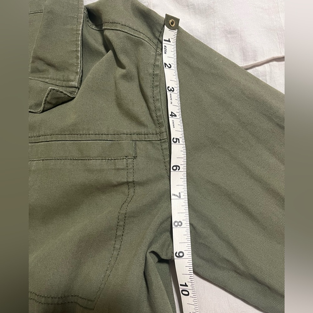 Old Navy Women's Utility Jacket in Army Green Size Medium - Picture 8 of 9